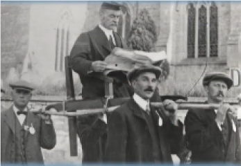 1922